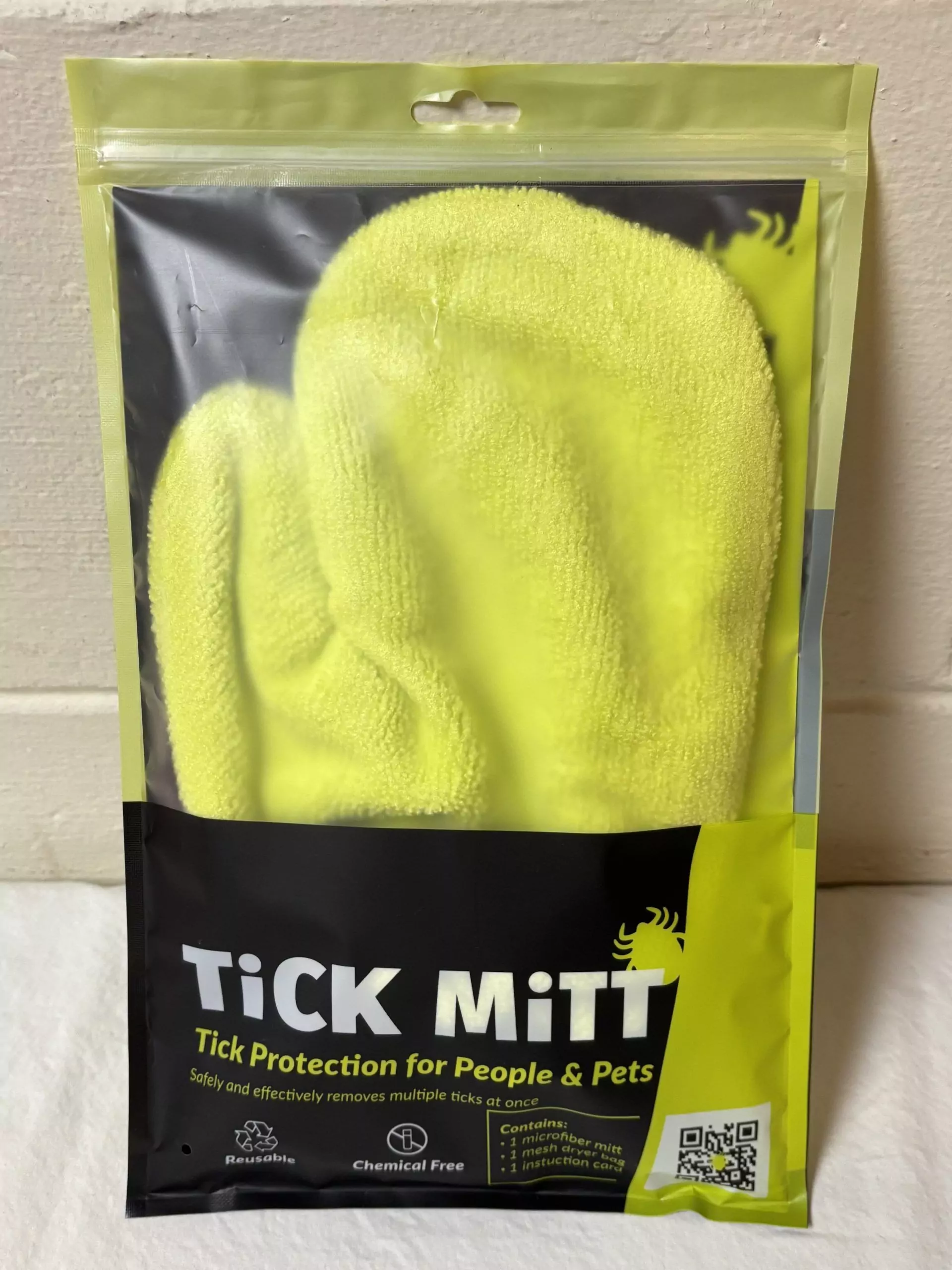 Tick Mitt for Dog Lovers
